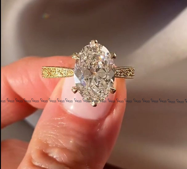 IGI Certified Oval Cut Vintage Ring For Women Elegant Cathedral Setting Ring