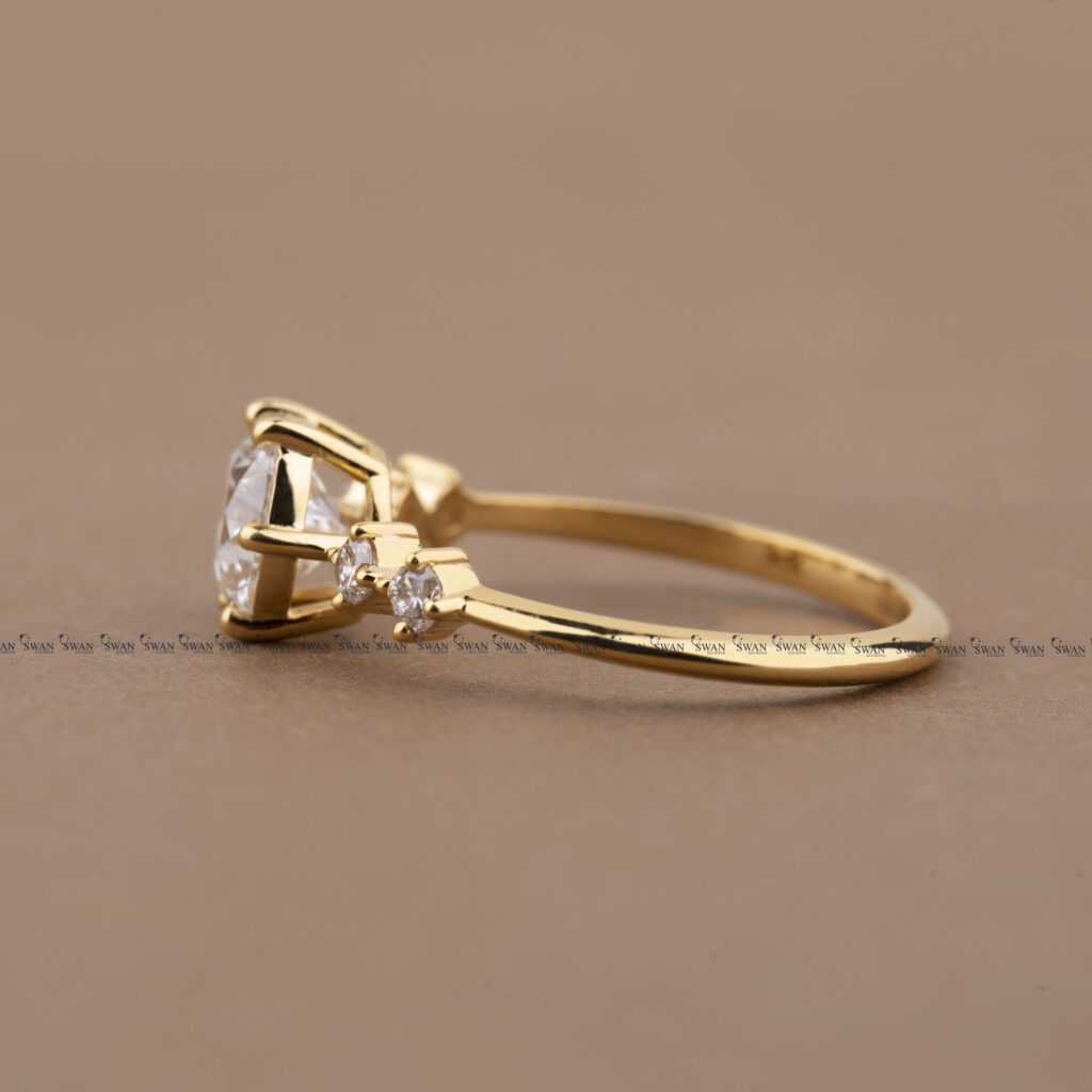 1 Carat IGI Certified Round Lab Grown Diamond Engagement Ring
