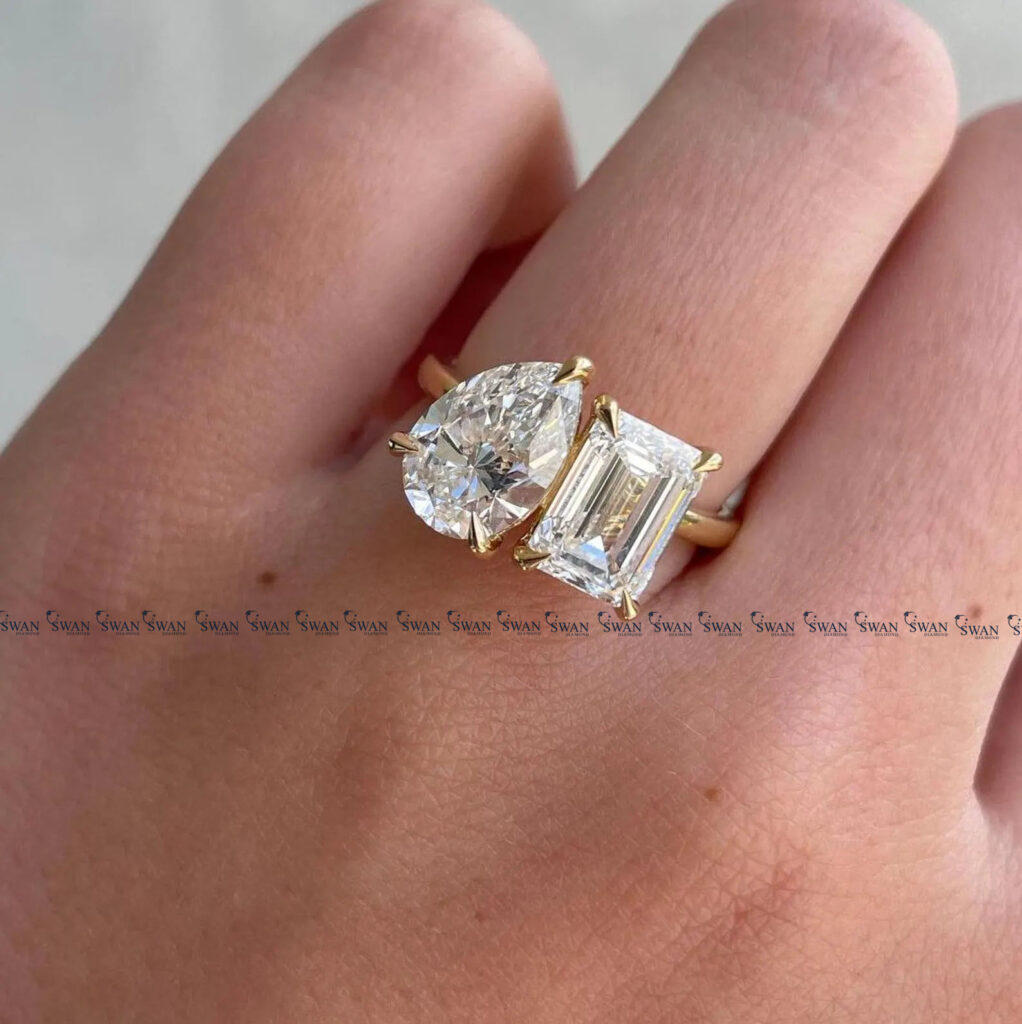Toi Et Moi Pear And Emerlad Lab Grown Diamond Engagement Ring For Women